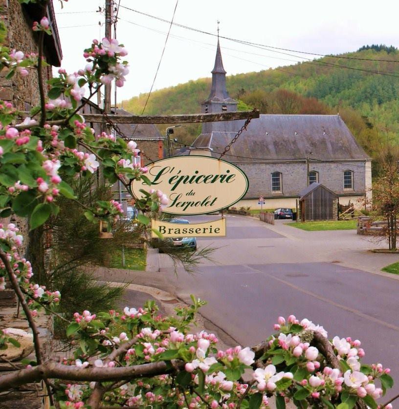 Appart Hotel Au Pied De Vigne Vresse-sur-Semois Eksteriør billede