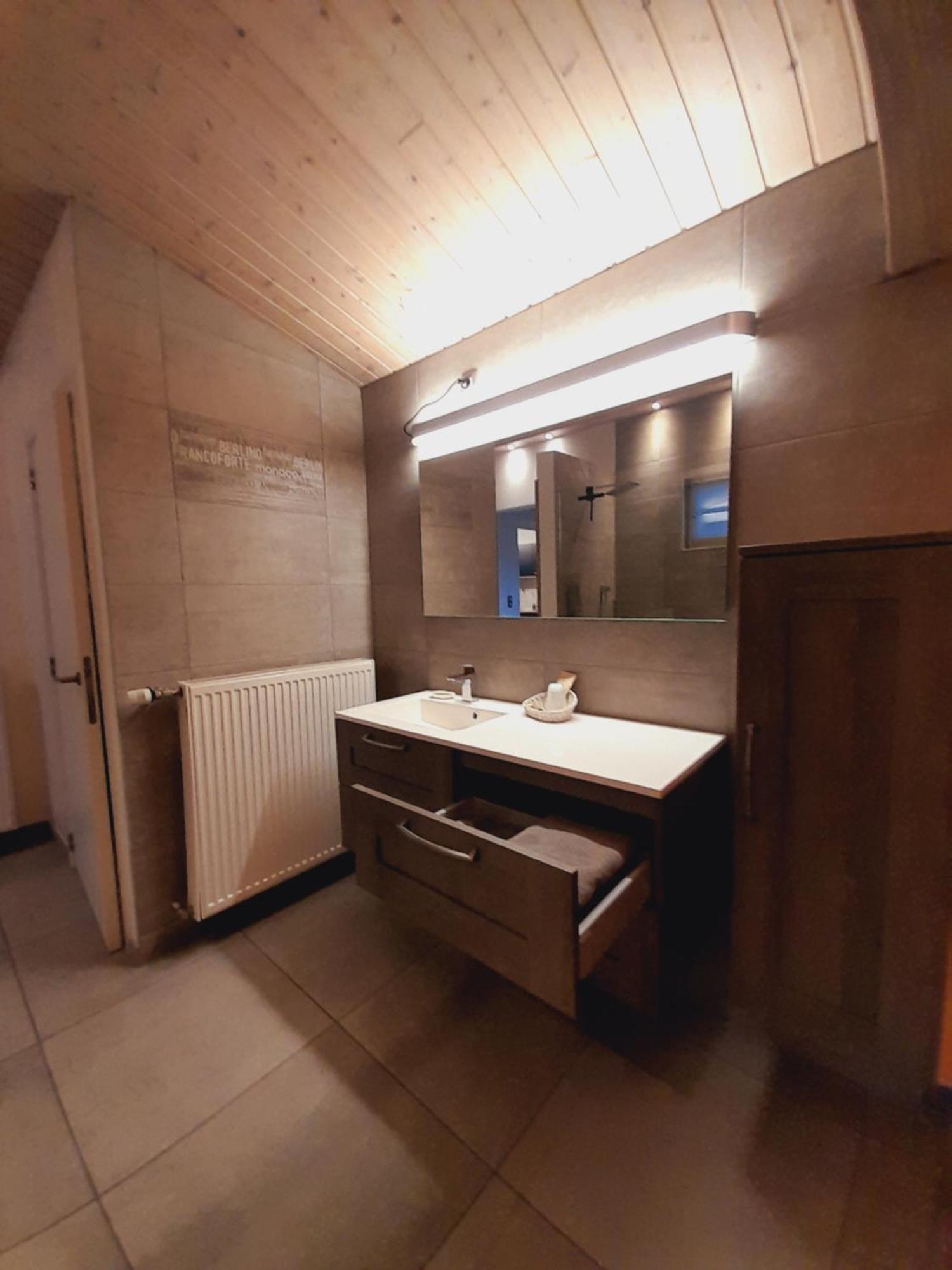 Appart Hotel Au Pied De Vigne Vresse-sur-Semois Eksteriør billede